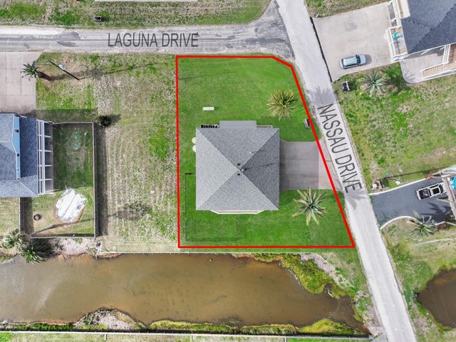 2946 Laguna Drive, Crystal Beach, TX 77650
