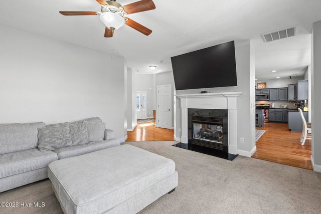 123 Farmington Drive, Richlands, NC 28574