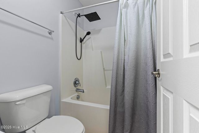 123 Farmington Drive, Richlands, NC 28574