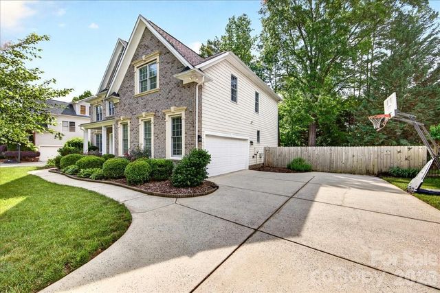 6410 Latta Springs Circle, Huntersville, NC 28078