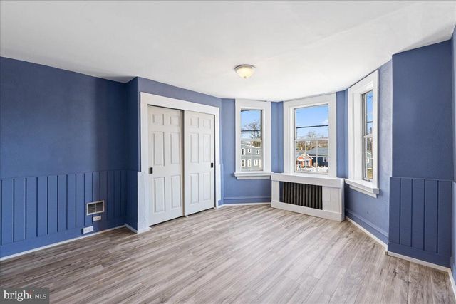231 S BROADWAY, Gloucester City, NJ 08030
