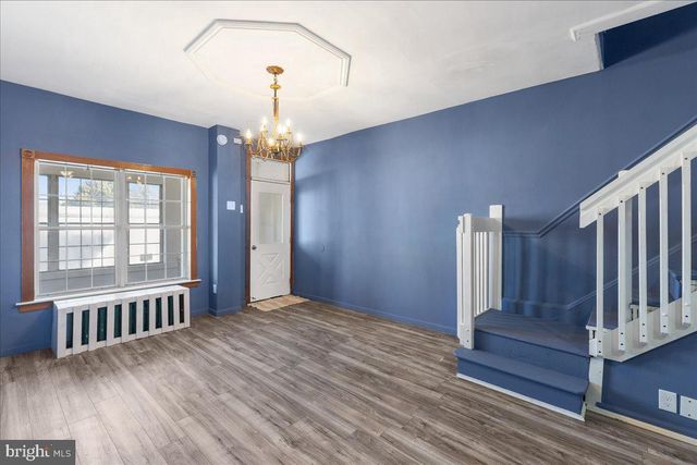 231 S BROADWAY, Gloucester City, NJ 08030
