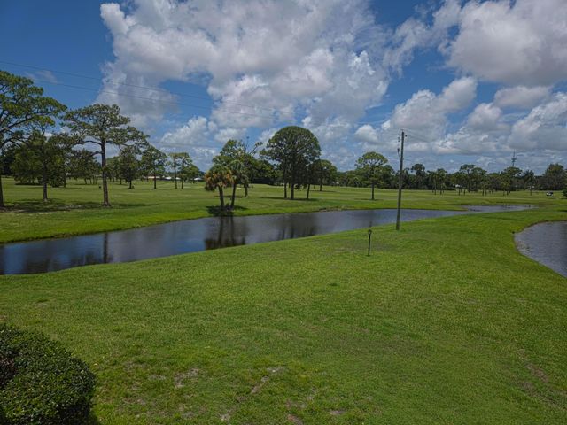 1225 NW 21st Street 17-1708, Stuart, FL 34994