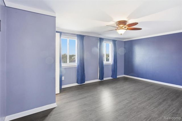 16213 Haverhill Drive, Macomb, MI 48044