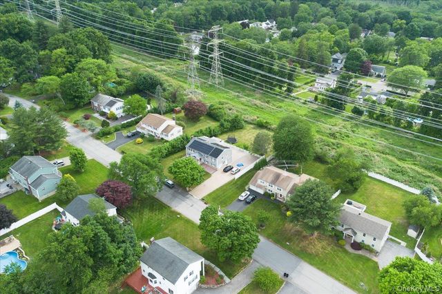 3346 Nutly Circle, Yorktown Heights, NY 10598