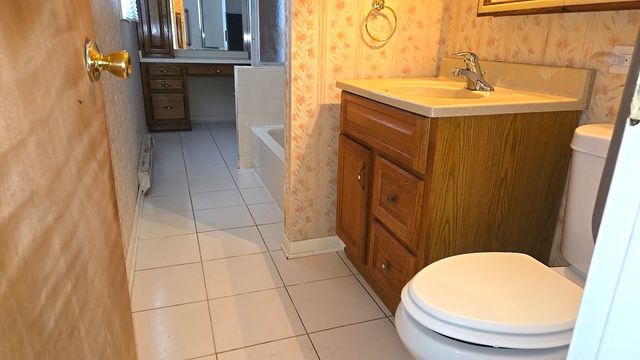 332 Oswego Street, Park Forest, IL 60466