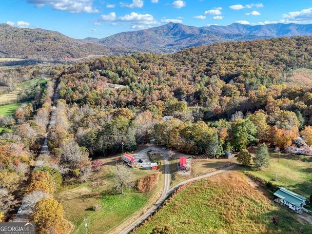 476, 478 Lapidary Lane, Young Harris, GA 30582