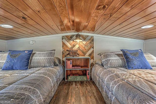 476, 478 Lapidary Lane, Young Harris, GA 30582