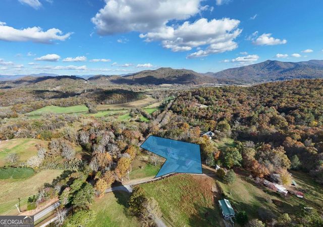 476, 478 Lapidary Lane, Young Harris, GA 30582