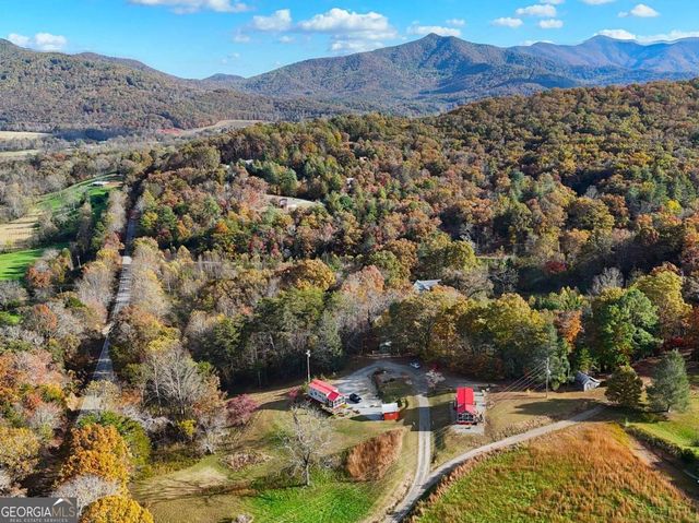 476, 478 Lapidary Lane, Young Harris, GA 30582