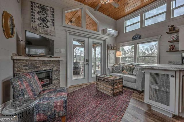 476, 478 Lapidary Lane, Young Harris, GA 30582