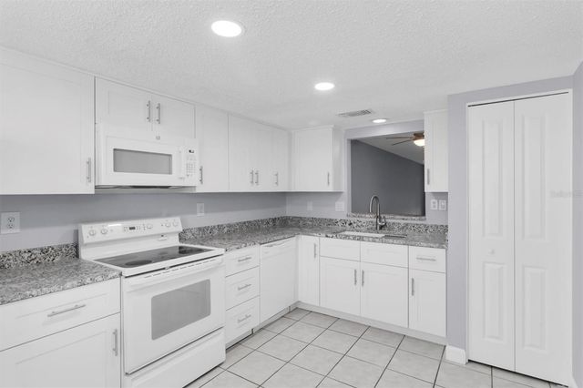 8221 SULKY COURT 1, Port Richey, FL 34668