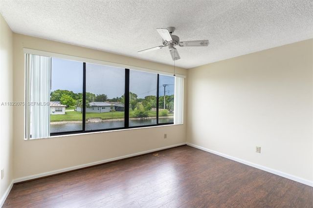9455 N Belfort Circle 211, Tamarac, FL 33321