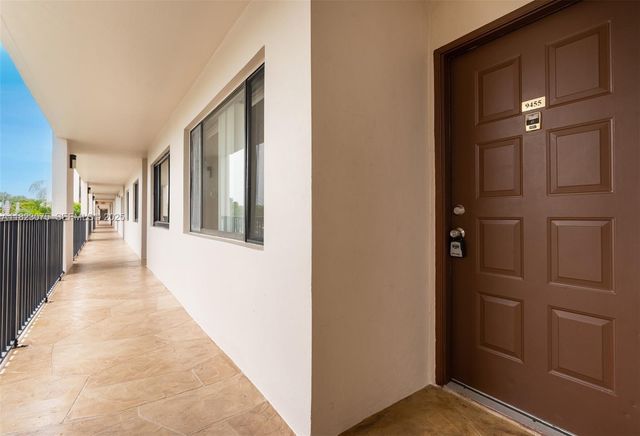 9455 N Belfort Circle 211, Tamarac, FL 33321