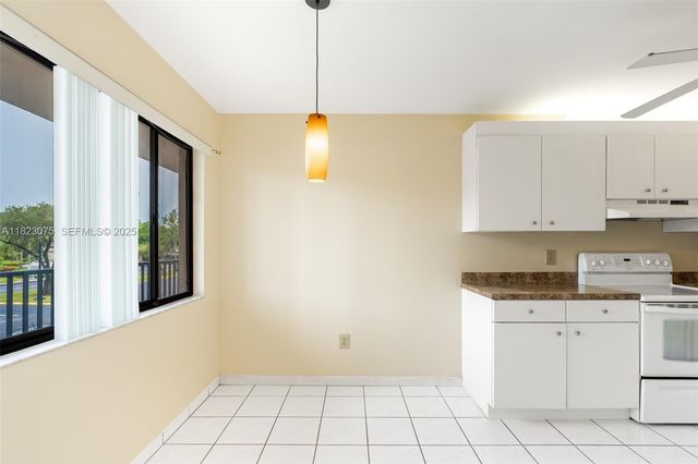 9455 N Belfort Circle 211, Tamarac, FL 33321