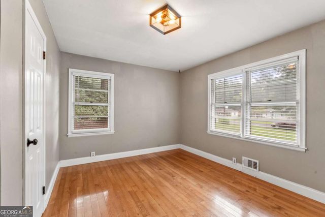 2996 Shirley Drive NW, Kennesaw, GA 30144