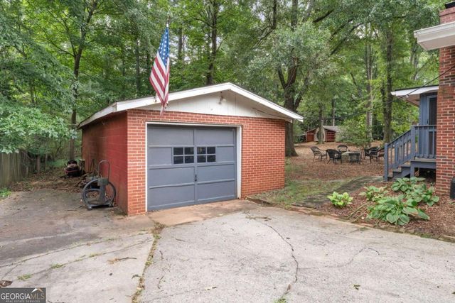 2996 Shirley Drive NW, Kennesaw, GA 30144