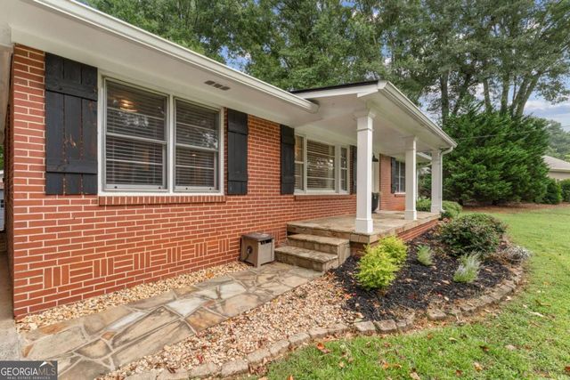 2996 Shirley Drive NW, Kennesaw, GA 30144
