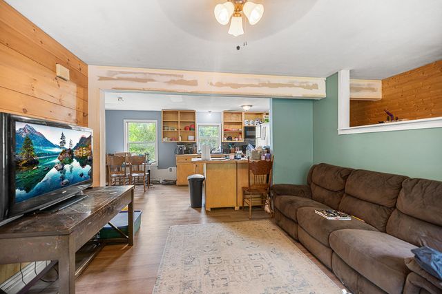 209 Matthews Road, Swanzey, NH 03446