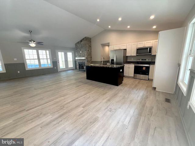 3 DRY RUN CT, Front Royal, VA 22630