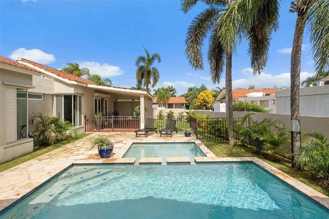 170 CAMINO DE LOS JAZMINES, Dorado, PR 00646