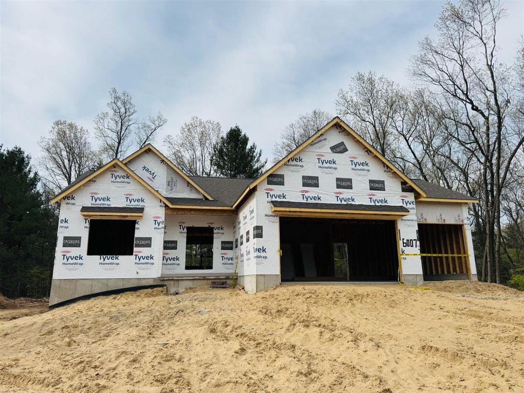 6007 Savannah Way 34, Muskegon, MI 49442