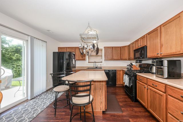 7314 Abernathy Drive, Fort Wayne, IN 46814