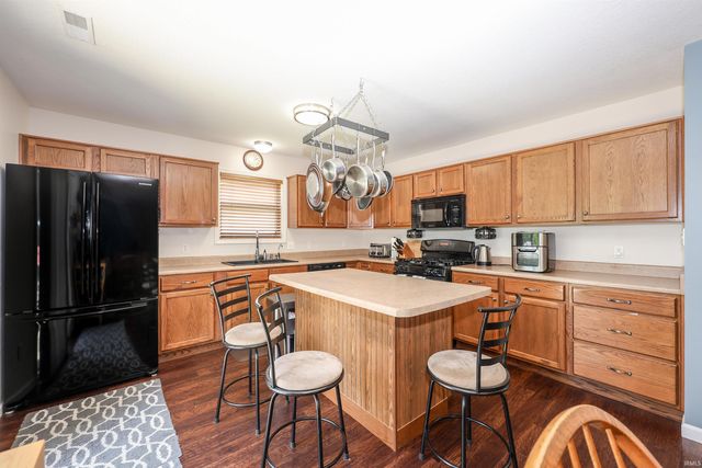 7314 Abernathy Drive, Fort Wayne, IN 46814