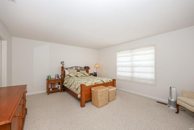 7314 Abernathy Drive, Fort Wayne, IN 46814