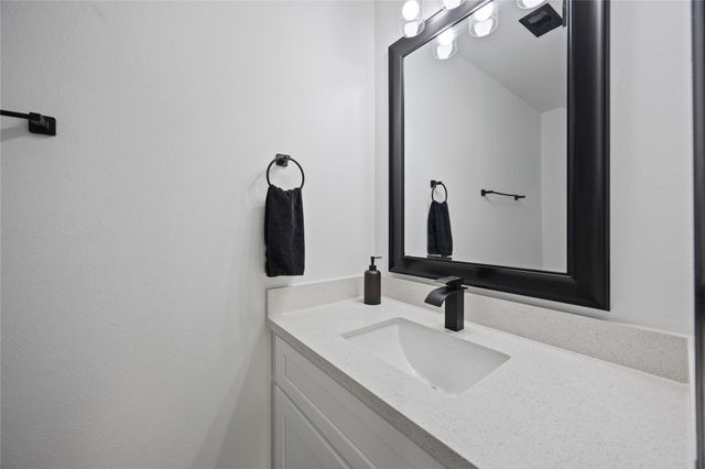 4739 Reed Road, Houston, TX 77033