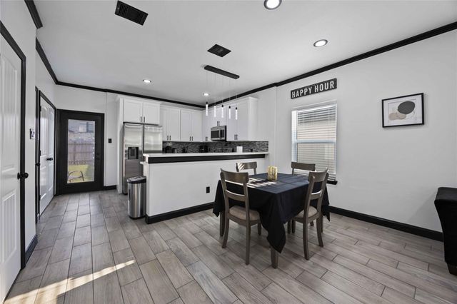 4739 Reed Road, Houston, TX 77033