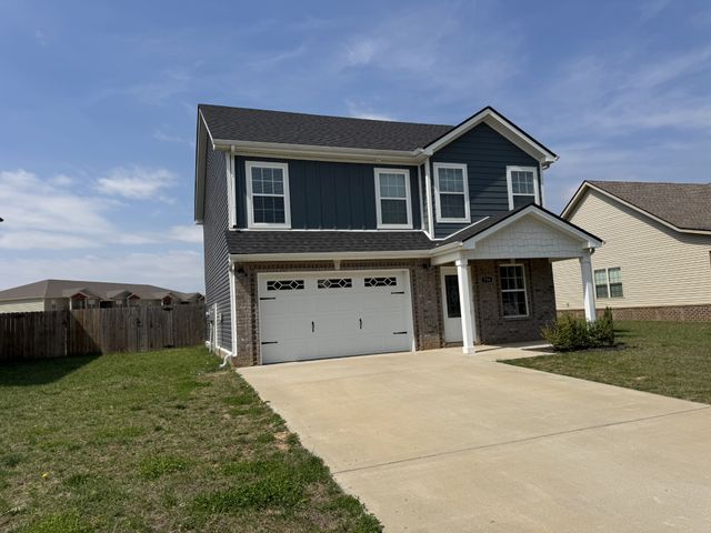 756 Lillian Grace Dr, Clarksville, TN 37043