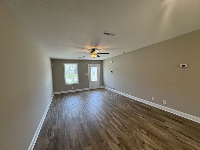 756 Lillian Grace Dr, Clarksville, TN 37043