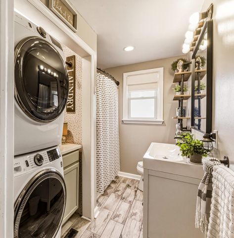 14 LYNN DR, West Deptford, NJ 08096