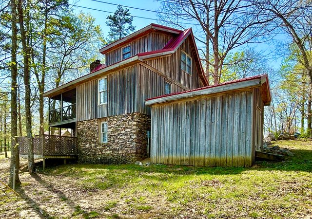 79 Tranquility Place, Burnside, KY 42519