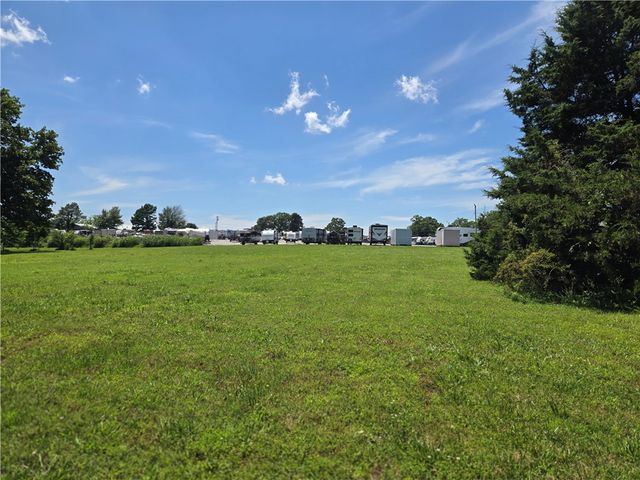 13420 W AR Highway 72, Gravette, AR 72739