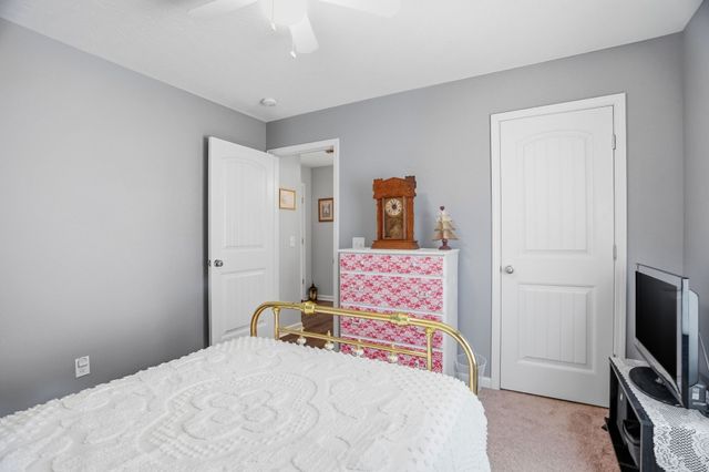 439 Hickory Bend Dr, Greenbrier, TN 37073