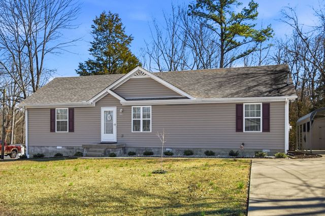 439 Hickory Bend Dr, Greenbrier, TN 37073