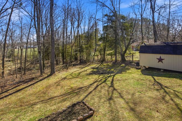 439 Hickory Bend Dr, Greenbrier, TN 37073