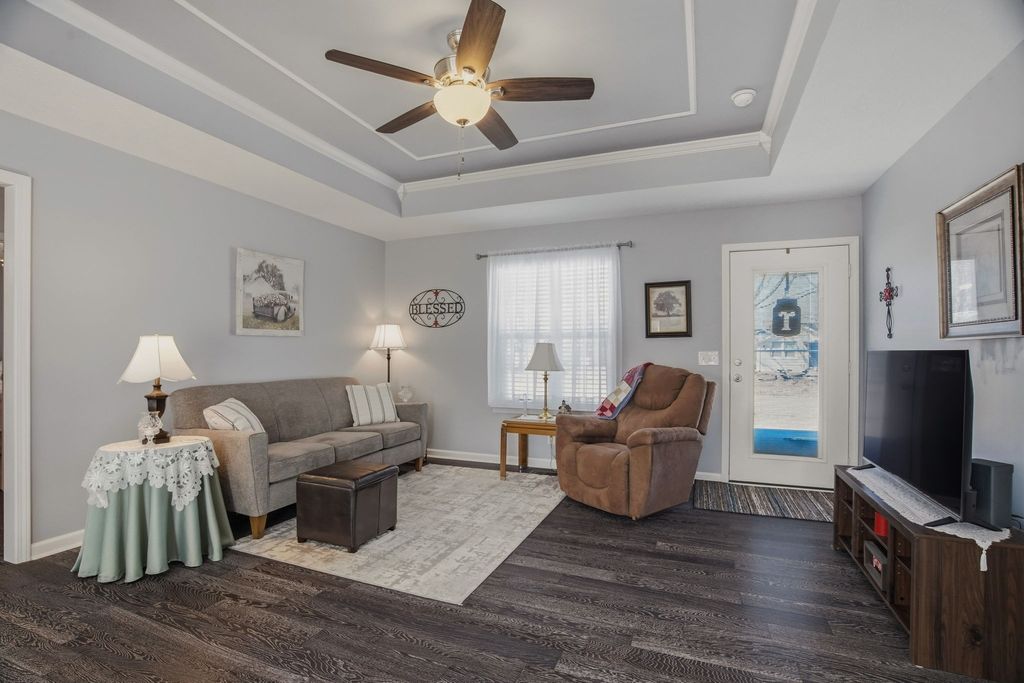 439 Hickory Bend Dr, Greenbrier, TN 37073