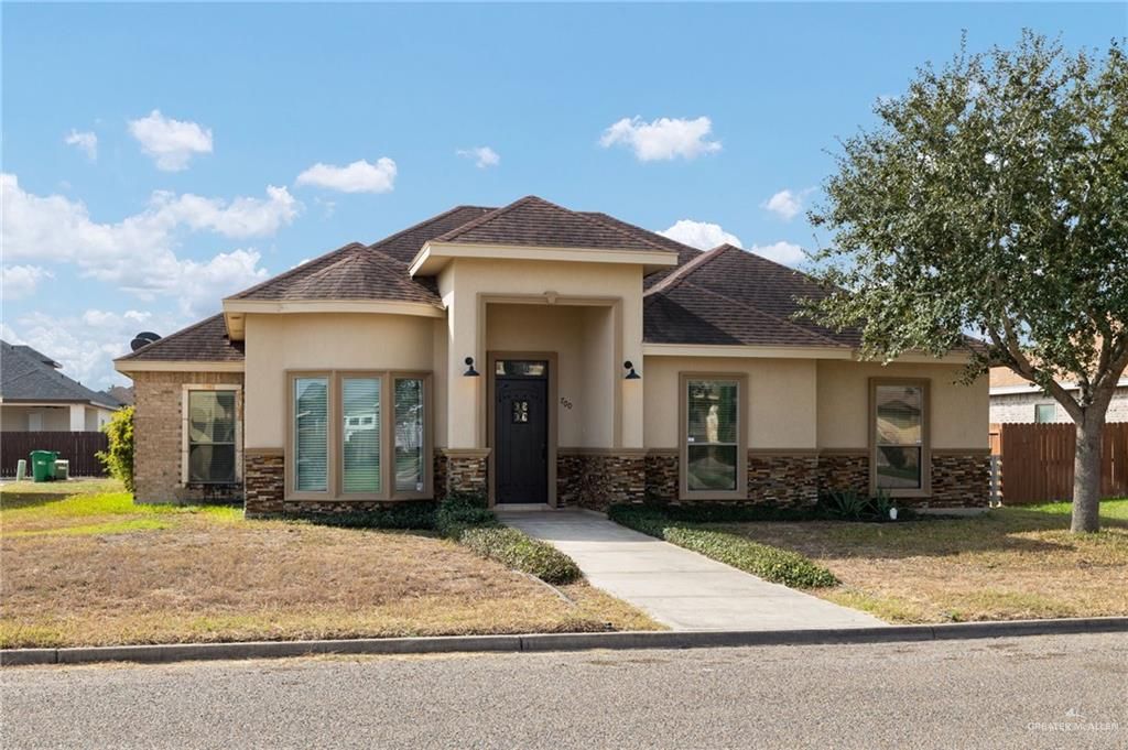 700 New Orleans Circle, Pharr, TX 78577