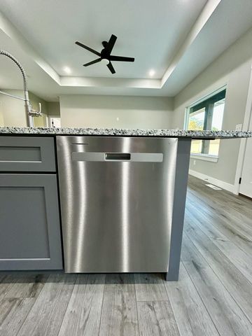 1460 N Carter Way, Republic, MO 65738