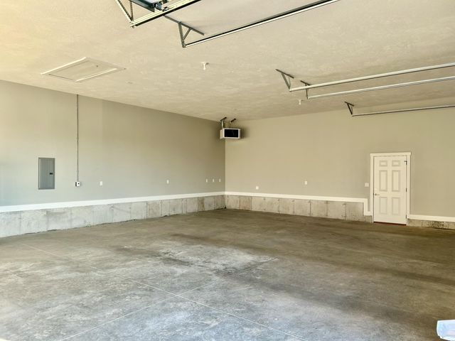 1460 N Carter Way, Republic, MO 65738