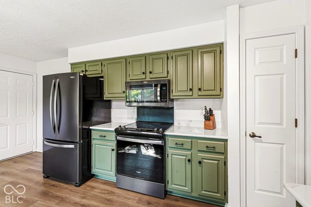 8047 Van Ness Way, Indianapolis, IN 46240