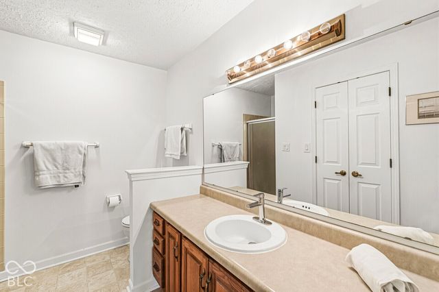 8047 Van Ness Way, Indianapolis, IN 46240