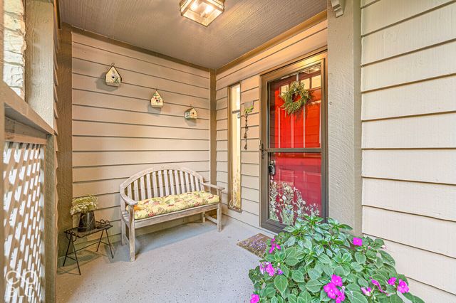 8047 Van Ness Way, Indianapolis, IN 46240