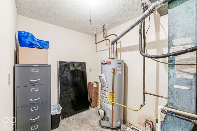 8047 Van Ness Way, Indianapolis, IN 46240