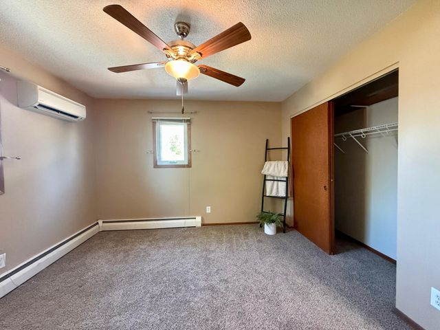 1621 40th Street NW, Rochester, MN 55901