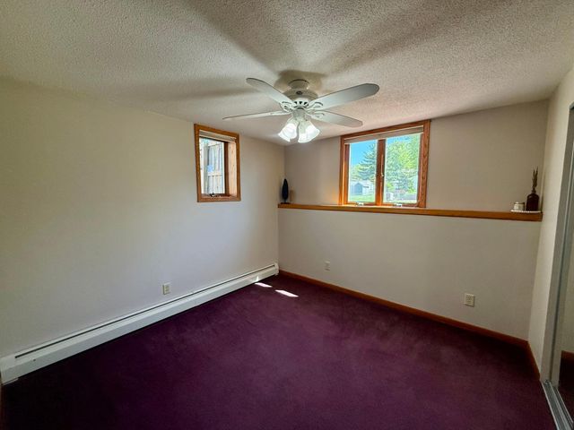 1621 40th Street NW, Rochester, MN 55901