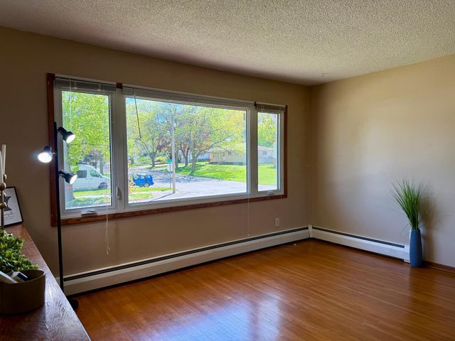 1621 40th Street NW, Rochester, MN 55901